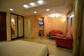 Prestige Hotel