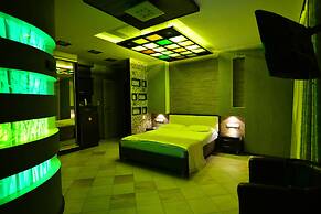 Prestige Hotel