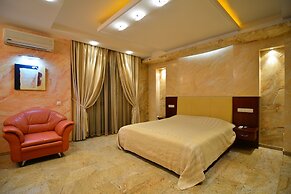 Prestige Hotel