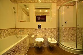Prestige Hotel