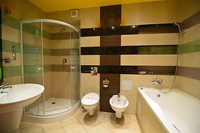 Prestige Hotel