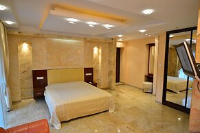 Prestige Hotel
