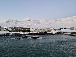 Blábjörg Resort