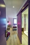 Cozy Hotel
