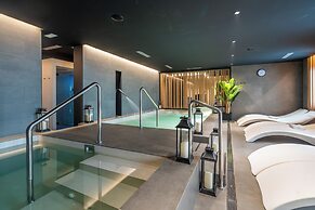 Neptuno Aparthotel