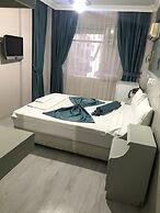 Kozan Hotel