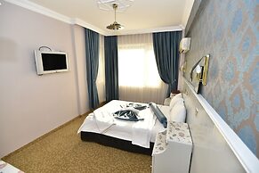 Kozan Hotel
