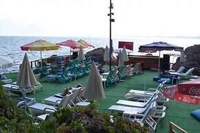 Kozan Hotel