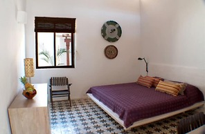 Los Patios Hotel