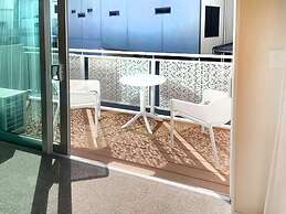 Navigate Seaside Hotel