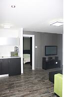 Rich Luxury Suites