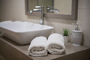 Alianthos Suites