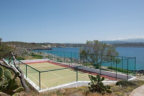 Alianthos Suites