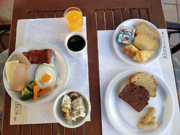Alianthos Suites