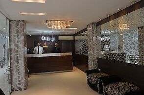 Hotel Lee International