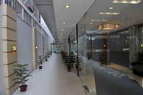 Hotel Lee International