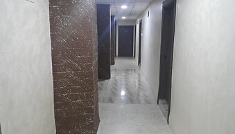 Al-Houriat Hotel