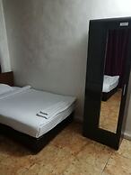 Al-Houriat Hotel