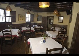 Hotel San Roque