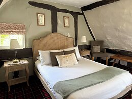 Thatched Cottage Hotel