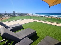 The Beach Cabarita