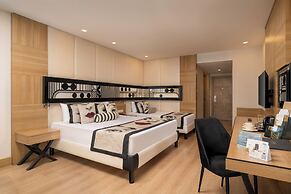 Delphin Imperial