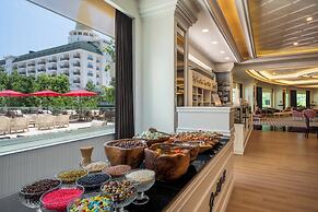 Delphin Imperial