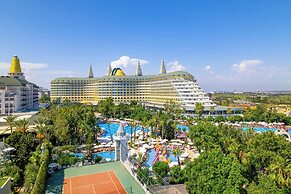 Delphin Imperial