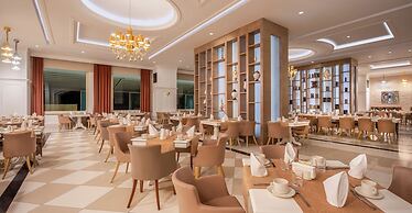 Delphin Imperial