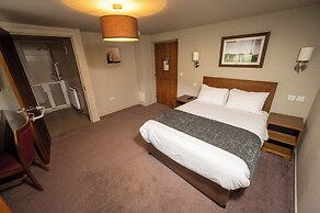 The Wellington Hotel by Greene King Inns