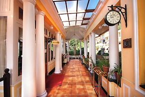 MAYFAIR Darjeeling
