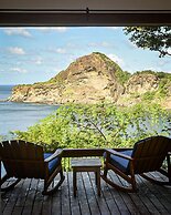 Aqua Oceanfront Hotel Resort