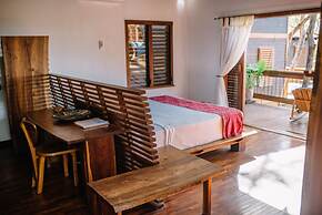 Aqua Oceanfront Hotel Resort