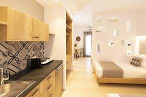 Louis Studios Hotel