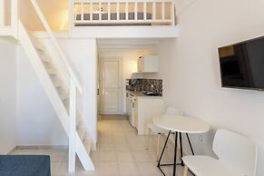 Louis Studios Hotel