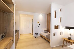 Louis Studios Hotel