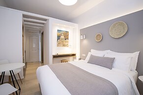 Louis Studios Hotel