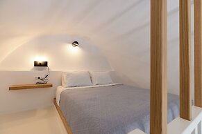 Louis Studios Hotel