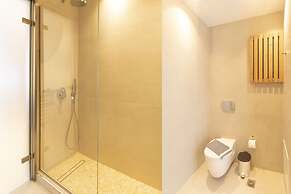 Louis Studios Hotel