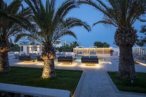 Louis Studios Hotel
