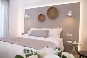 Louis Studios Hotel