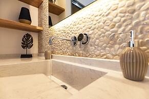 Louis Studios Hotel