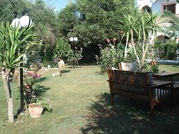 Villa Avra