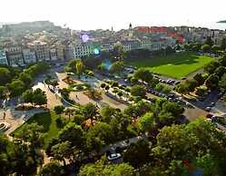 Villa Avra