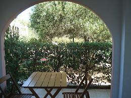 Villa Avra