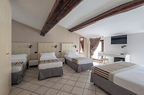 Antico Residence , Mantegna Hotels