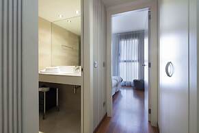 Inside Barcelona Apartments Mercat