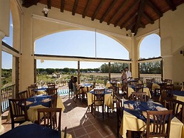 Cala Luas Resort