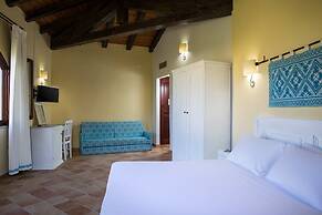 Cala Luas Resort