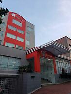 Hotel Varuna